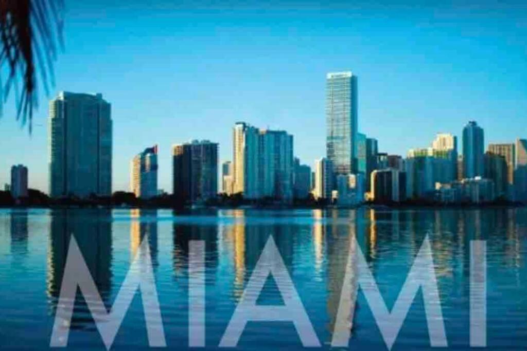 Solymar II Miami Beach House Bagian luar foto